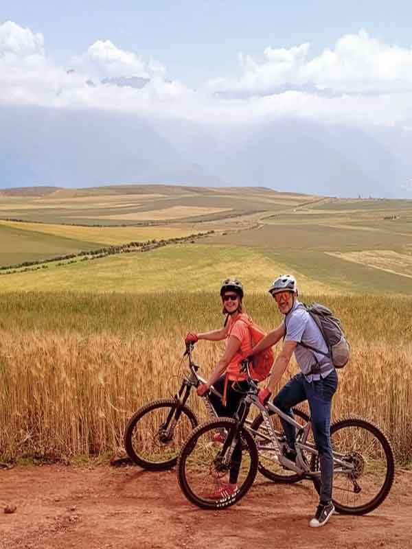 Tour en bicicletas en Maras Moray 2 Maras and Moray Biking Tour